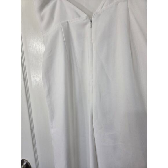 Avec Les Filles White Fitted Wide Leg V-Neck Cropped One-Piece Jumpsuit, Size 2 - Picture 14 of 16